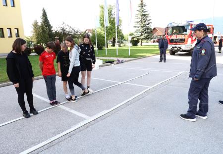 Srečanje generacij v OŠ Cerknica 27 Foto Ljubo Vukelič